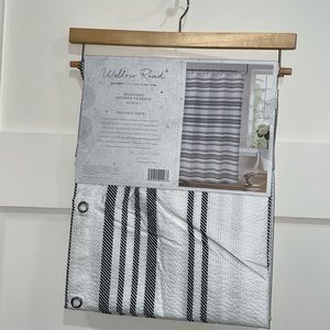 Willow Road black and white shower curtain 70x72